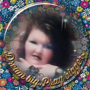 Meet your Posher, Christy